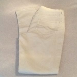 White Mudd jeans size 7